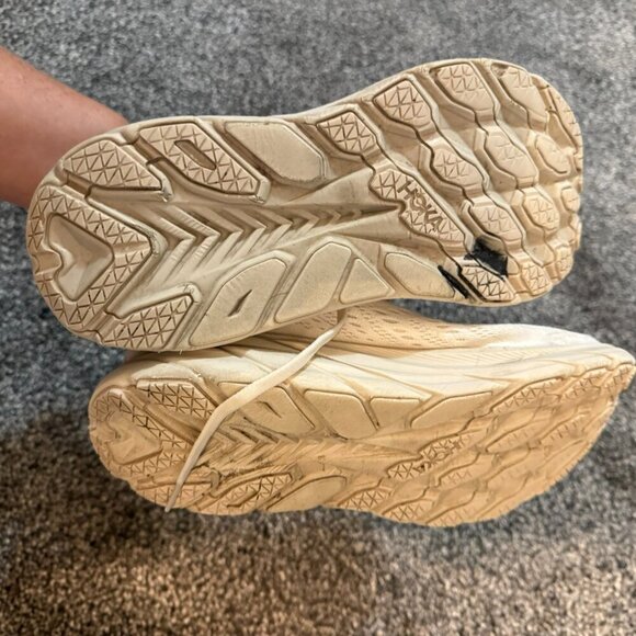 Hoka Clifton 8 - Cream color - Picture 3 of 7